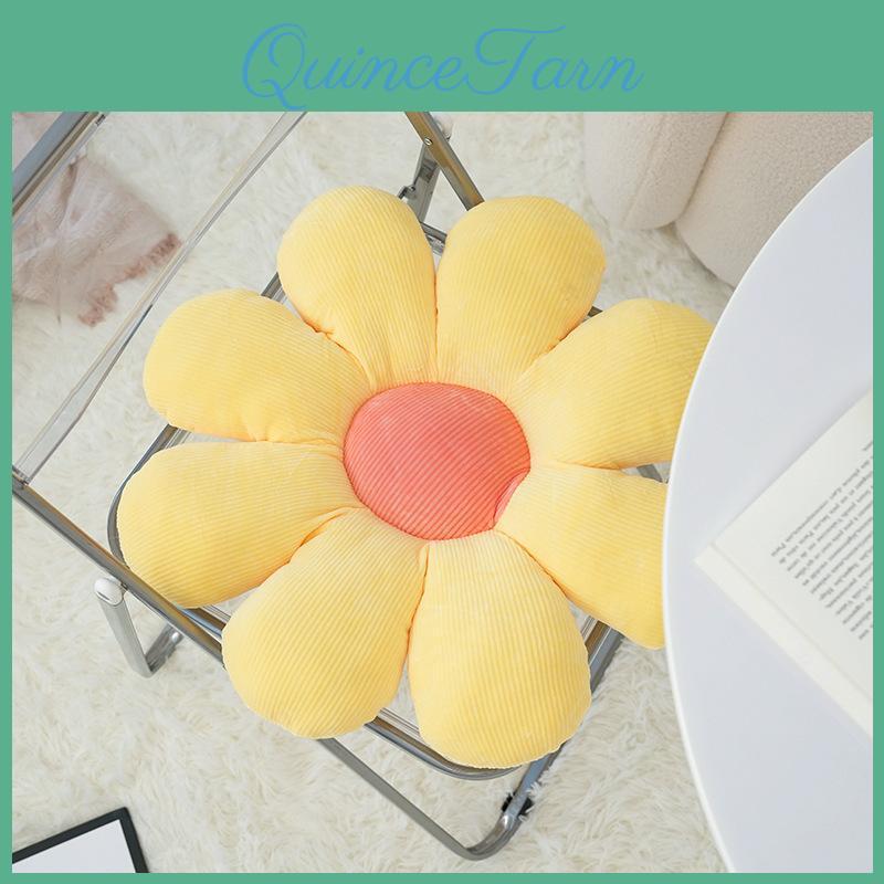 Plush Daisy Pillow With Pp Cotton Filling For Living Room And Bed Decor