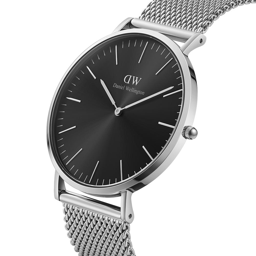 Danielwellingteon Classic Mesh Onyx Milanese Mesh Wristwatch