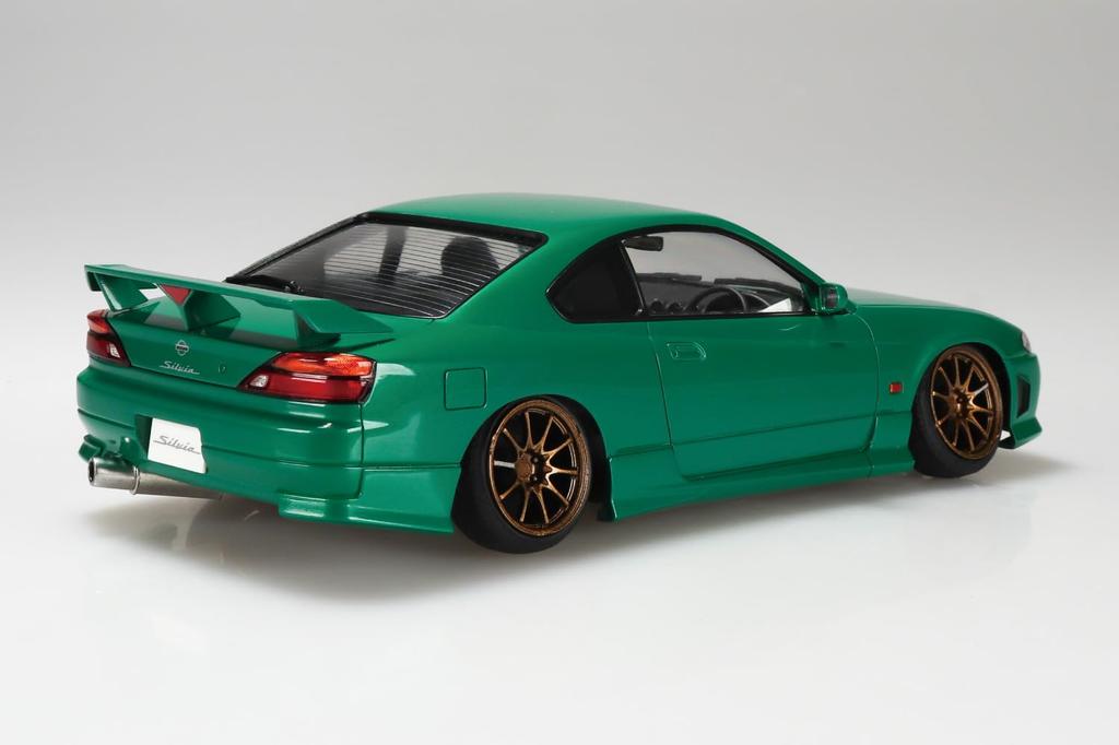 Aoshima Bunka Kyozai The Tuned Car 105 S15 Silvia Air Suspension Custom Plastic Model Kit Co., Ltd. (AOSHIMA) No. 1/24 '99 (Nissan)