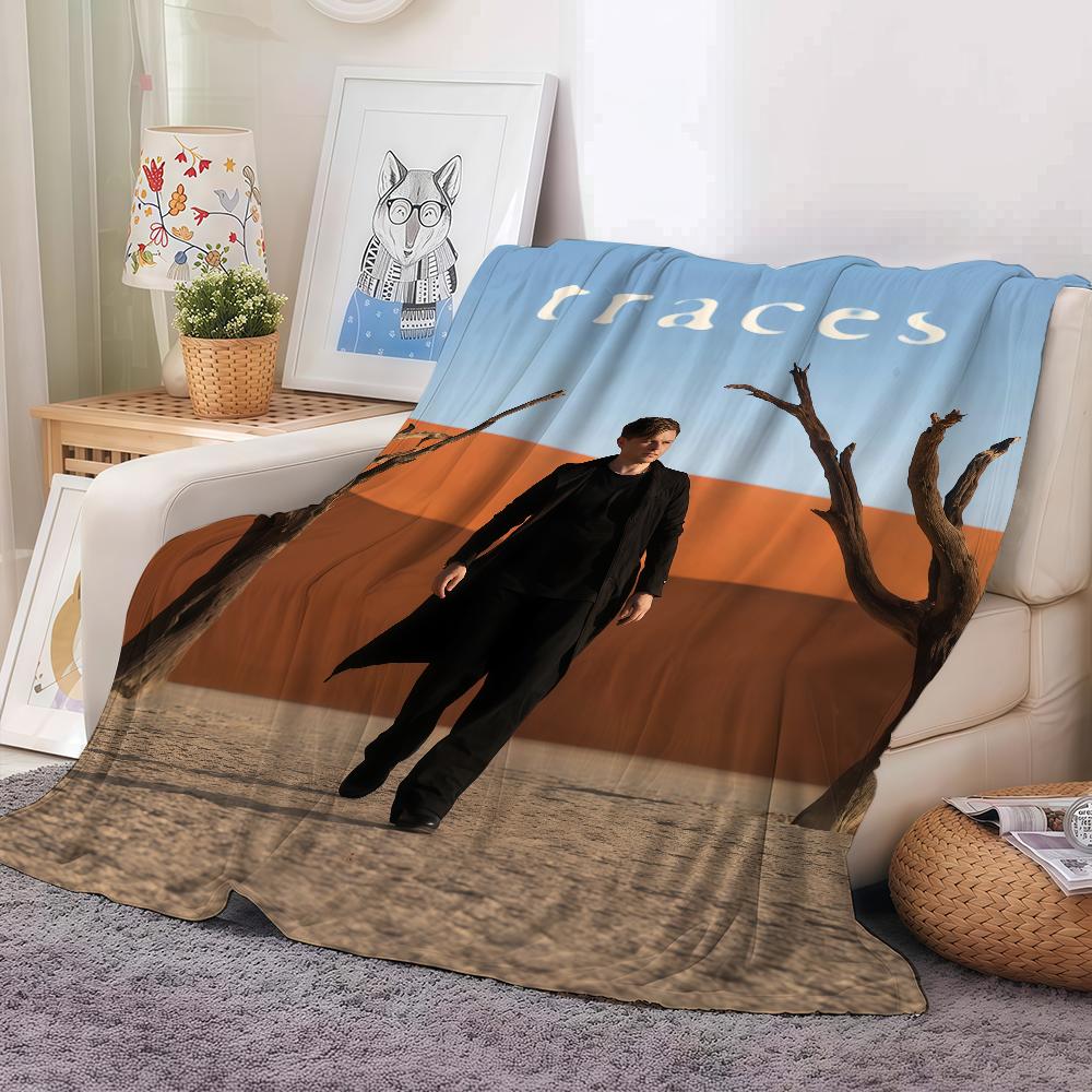 

Singer Michael Patrick Kelly Traces Blanket Warm And Soft Suitable For Bedroom Living Room Sofa Bed Office Travel Camping 30x40in