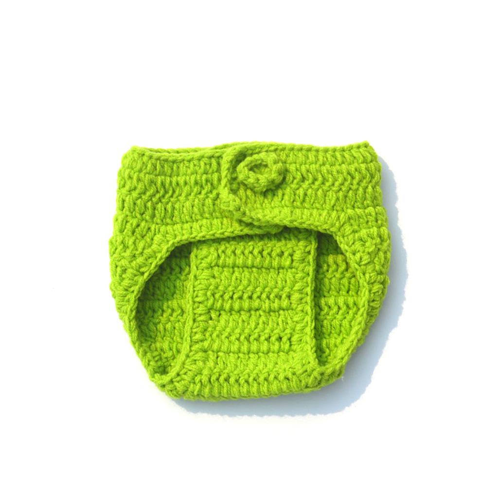 Ručně vyrobený zelený Yoda vlněný outfit pro miminkovské focení