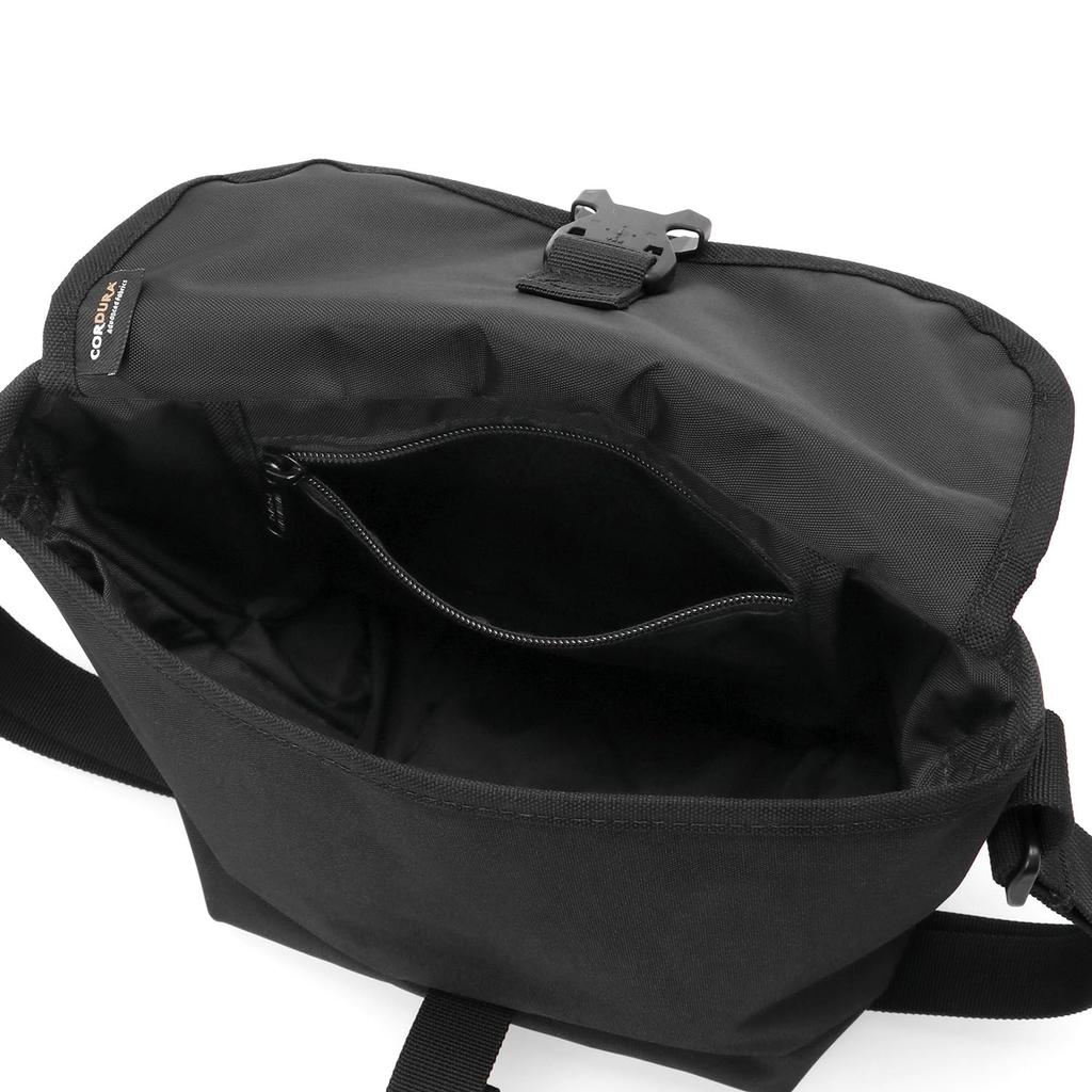 Pacific Nylon Messenger Bag FZP BLK