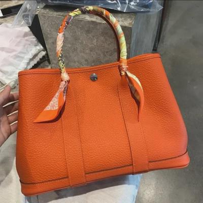 2024 Dames Herfst/Winter Lychee Nerf Leer Schouder- & Crossbody Mode Handtas