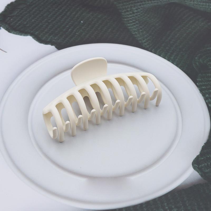 New Large Size Hair Claws for Women Claw Clip Korean Headdress Soild Color Crab Hair Clip Hairpin Fashion Hair Accessories