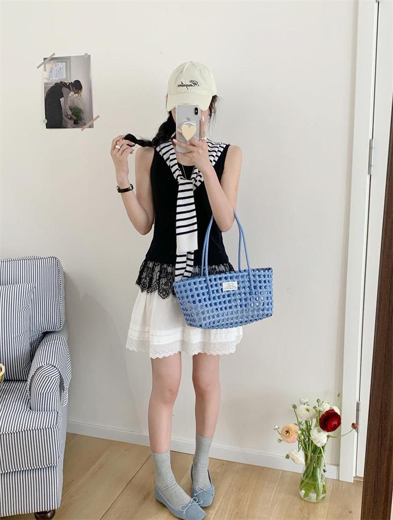 Frühling/Sommer 2025 Damen Ärmelloses Layering-Top mit Spitzensaum