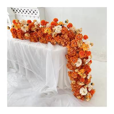Decoração de casa – Flores e coroas artificiais