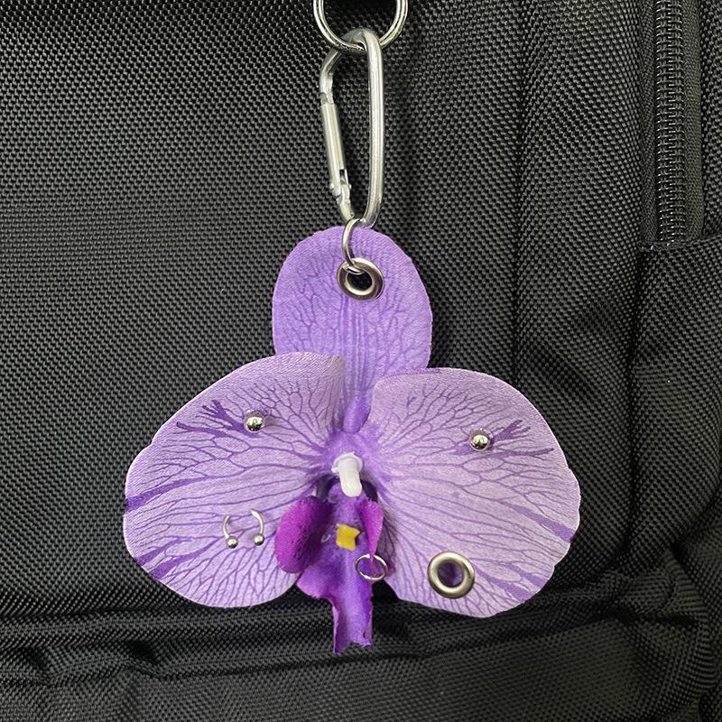 Sweet Exquisite Phalaenopsis Orchid Keychain Creative Simulation Flower Pendant Fashion Backpack Hangings Decor Accessories Gift