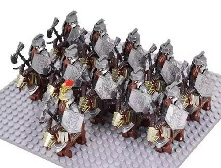 Roman Warrior Cavalry Series Minifigure Building Blocks Set (21 Pcs)