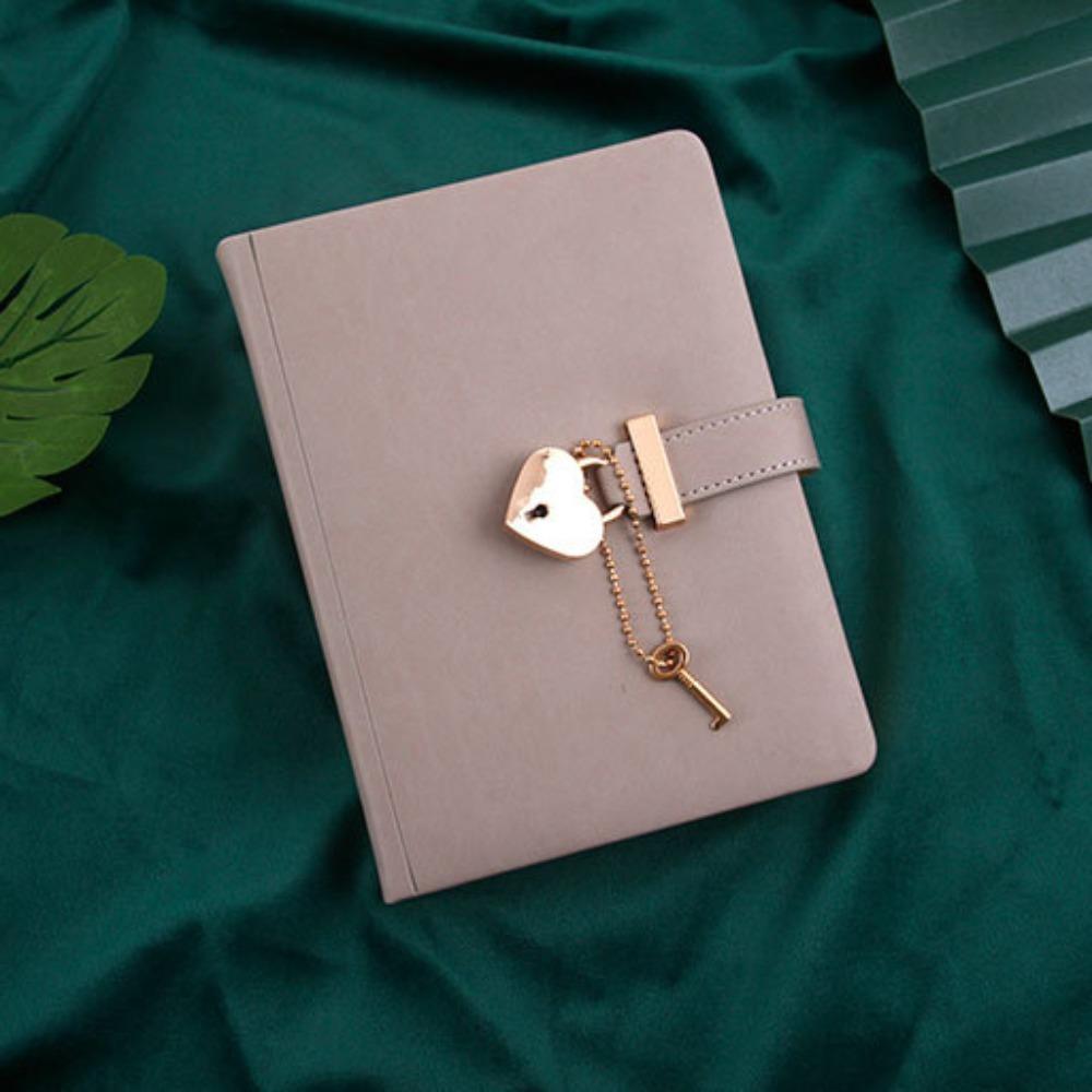 Sketchbook Drawing Book PU Leather B6 Notebook Portable Notebook with Heart Lock  Study