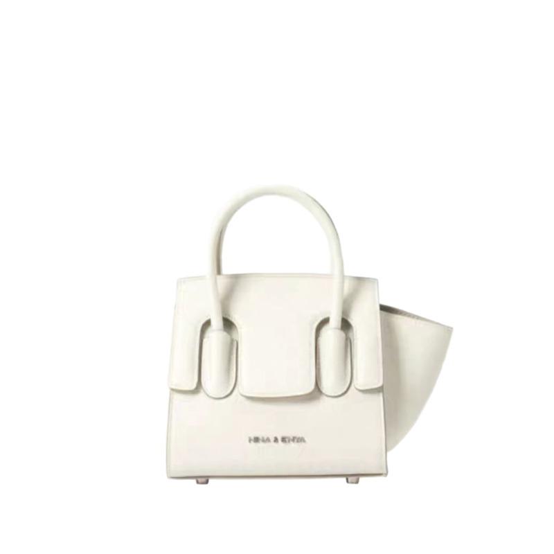 The Original Design of The Big Eye Bag, Crossbody Bag and Handbag, Exudes A Light Luxury and High-end Charm for Women