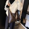 One Shoulder Crossbody Tote Bag Autumn and Winter New Niche Retro Large Capacity High Sense Simple Commuter Armpit Bag