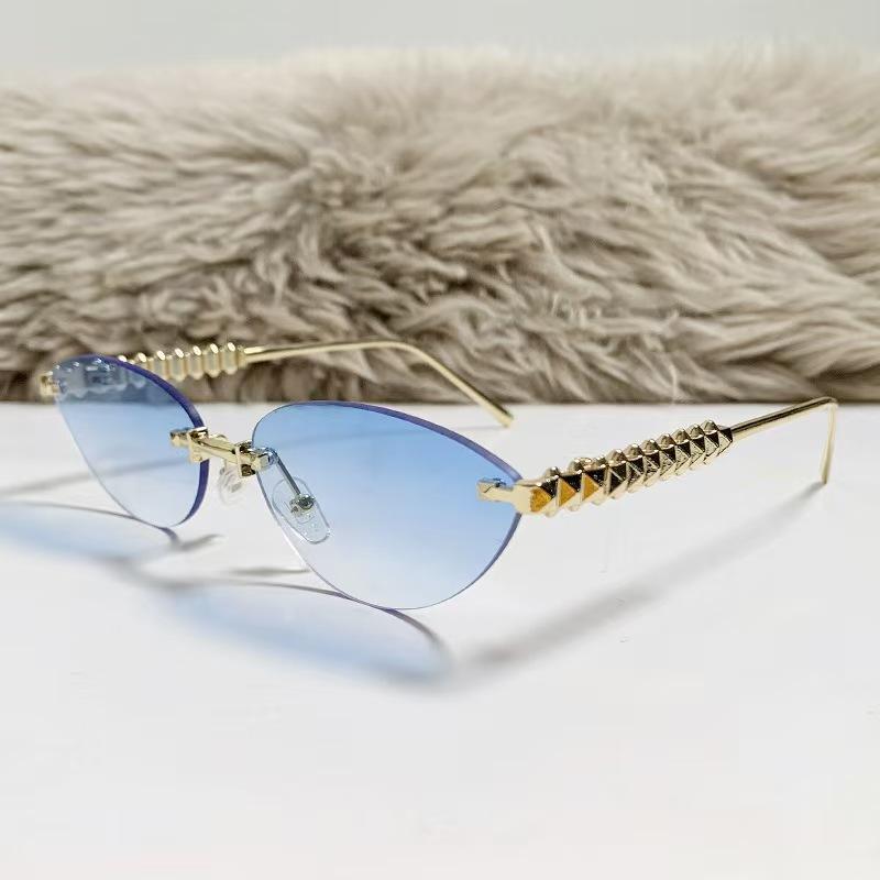 New Fashion Rimless Cat Eye Sunglasses Women Men Metal Rivet Sun Glasses Outdoor Driving Travel Beach Goggle Eyewear