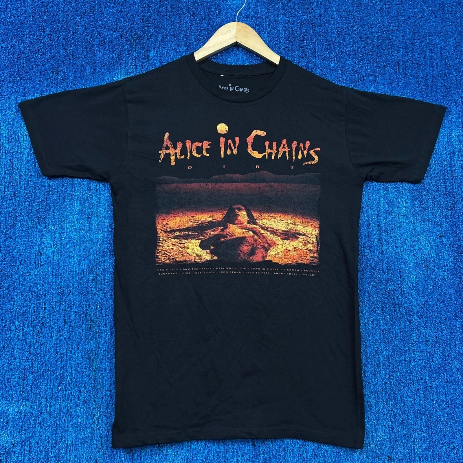 

Alice In Chains Dirt Album Cover Art & Track-listing Tee M S