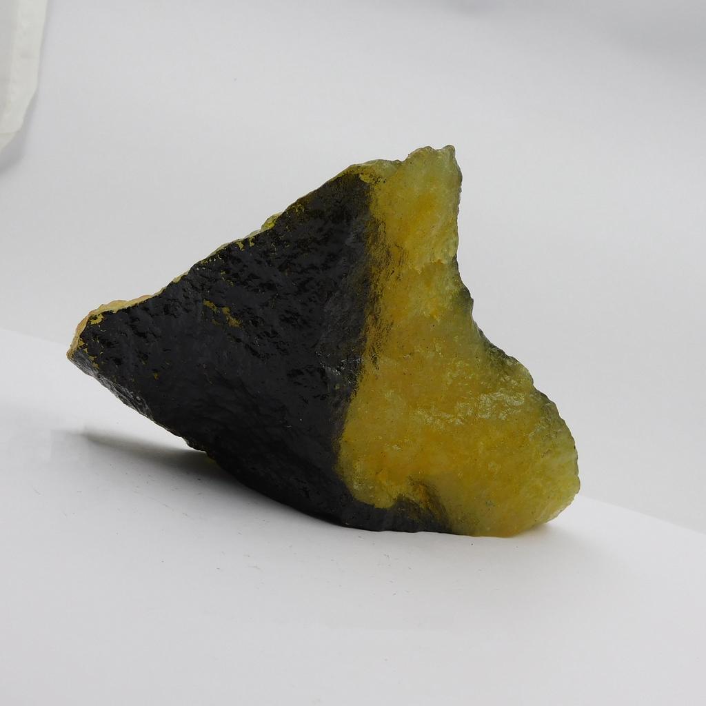 NATURAL Sapphire ROUGH Uncut 1432.2 Ct Huge Size   Yellow Loose Gemstone