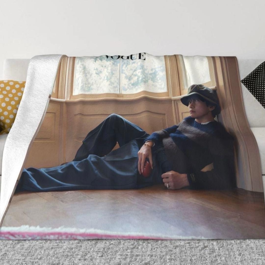 [USED] BTS Blanket VOGUE Taehyung V V