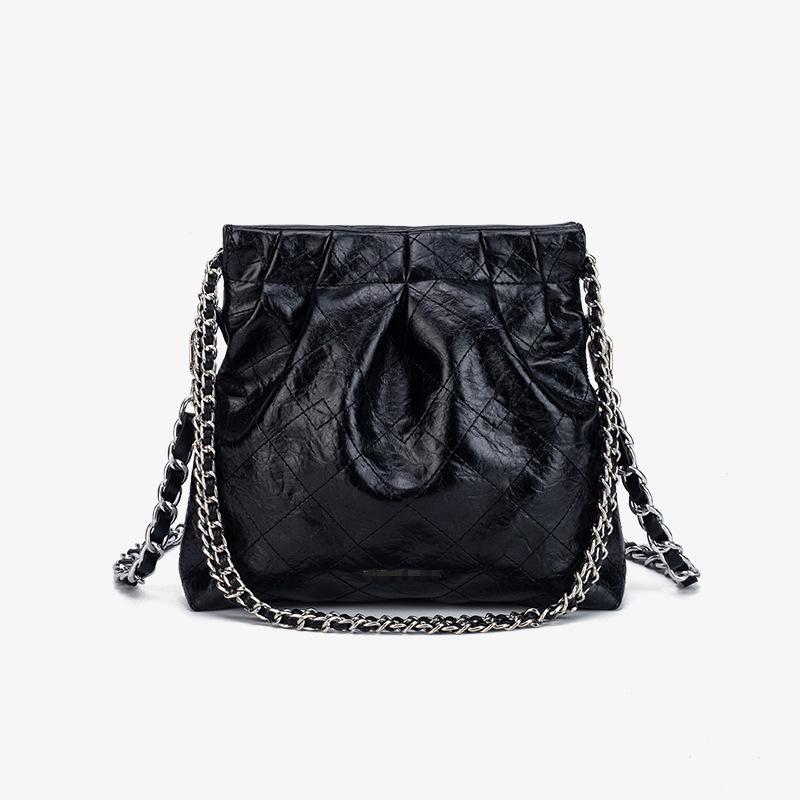 Small and Niche New Spring/summer Garbage Bag, Chain Medium-sized Women's Bag, High-end Single Shoulder Tote Bag