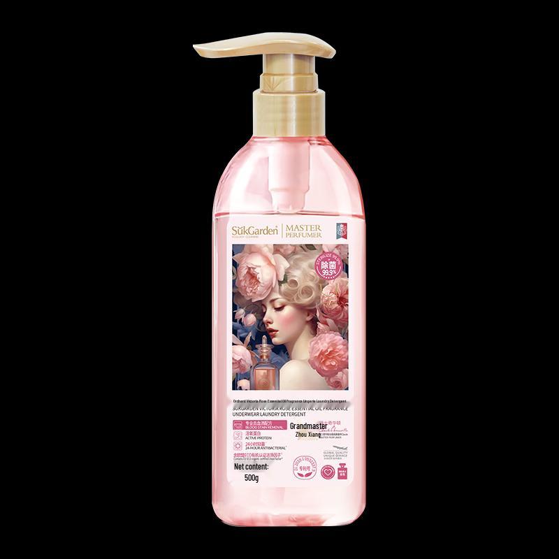 L'Oreal Essential Travel Toiletries Set