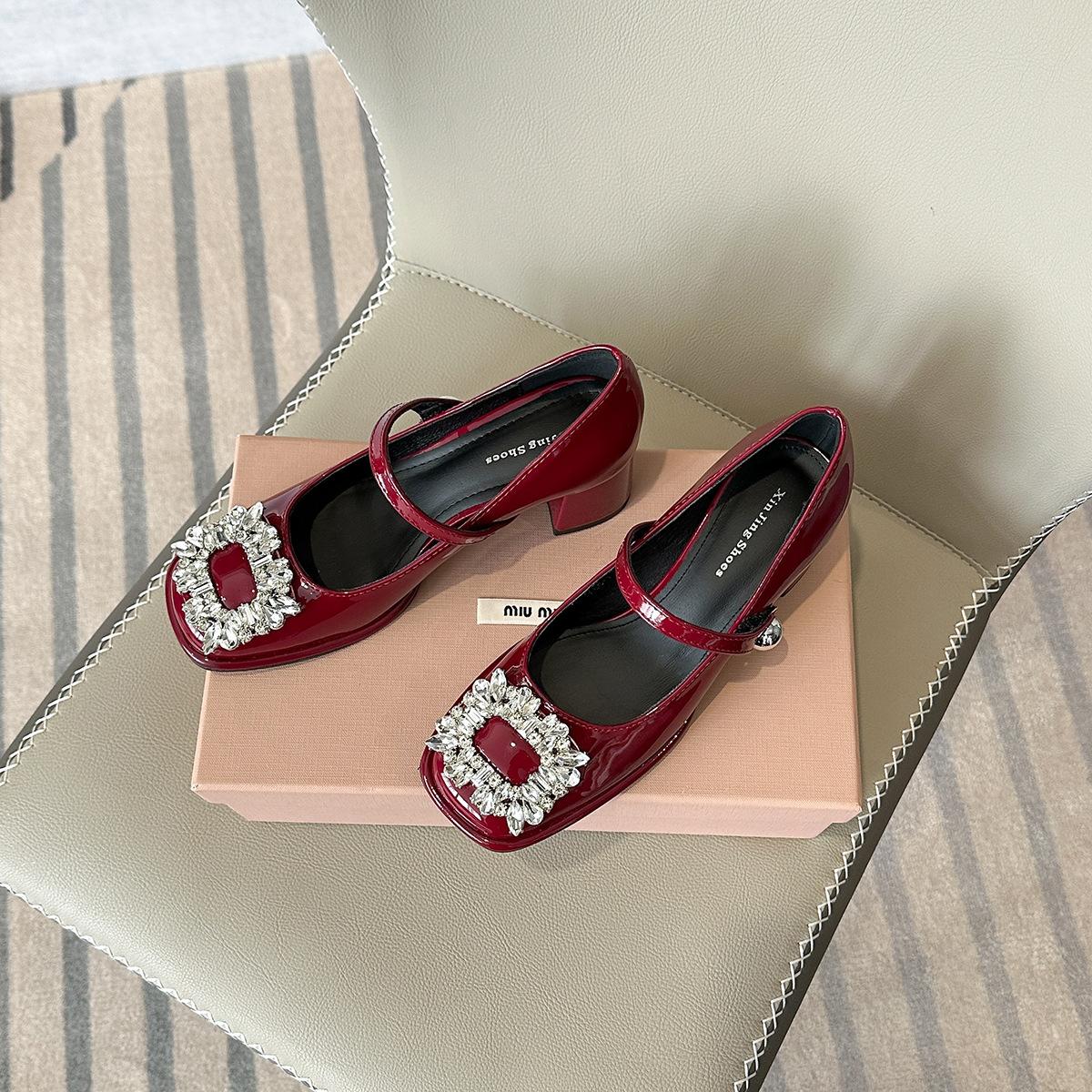 

A66-1 Internet celebrity square buckle rhinestone single shoes women s new French square head thick heel one-word buckle belt medium heel Mary Jane sh 40 бордовый