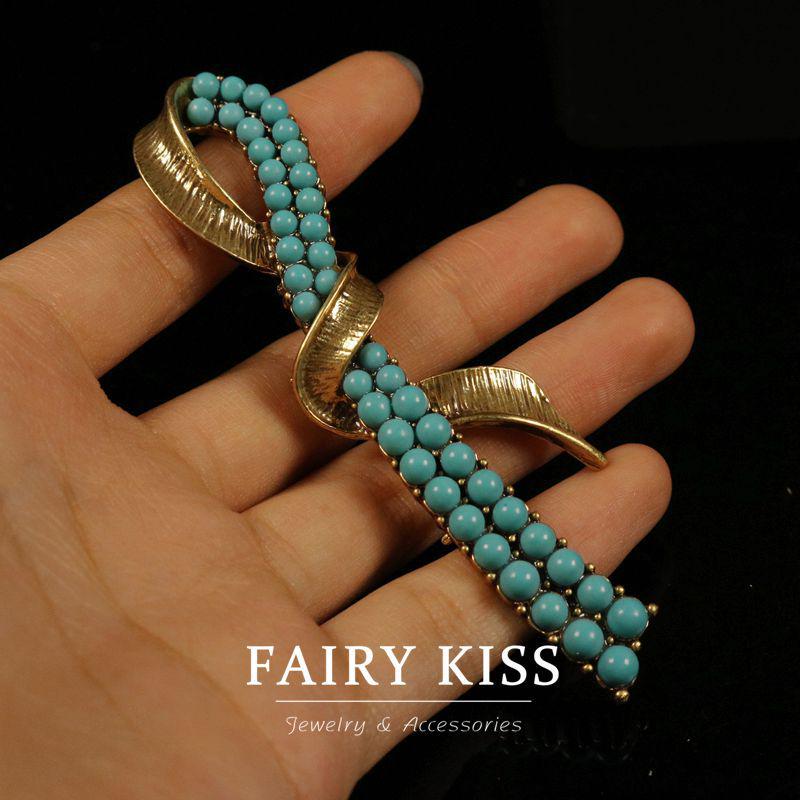 Vintage Geometric Stone Gold Jewelry Set: Exquisite Temperament and Unique Personality