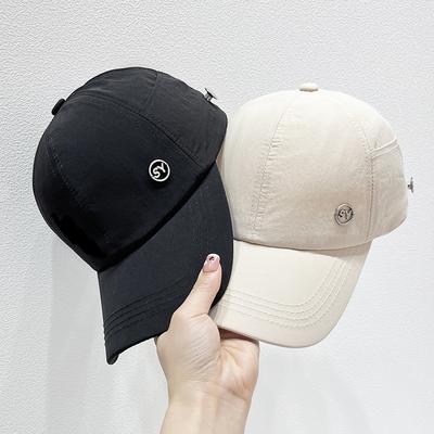 Modische Unisex-Baseballkappen mit gesticktem Buchstaben, lässige Sonnenhüte aus Acryl für Outdoor-Sportarten