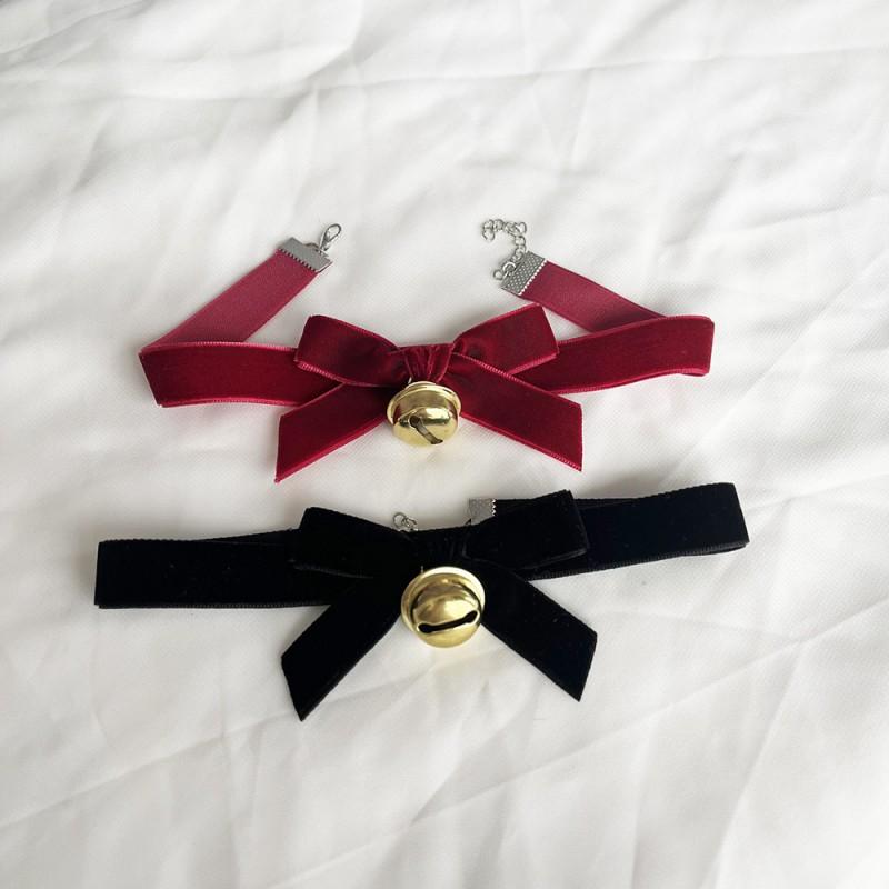 Christmas Bell Choker Necklace Women Fall Winter Red Velvet Bow Collarbone Chain Pure Desire Style