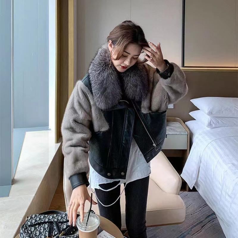 One Size Fits All Winter New Imitation Fox Fur Collar Coat Women's Loose Imitation Mink Coat