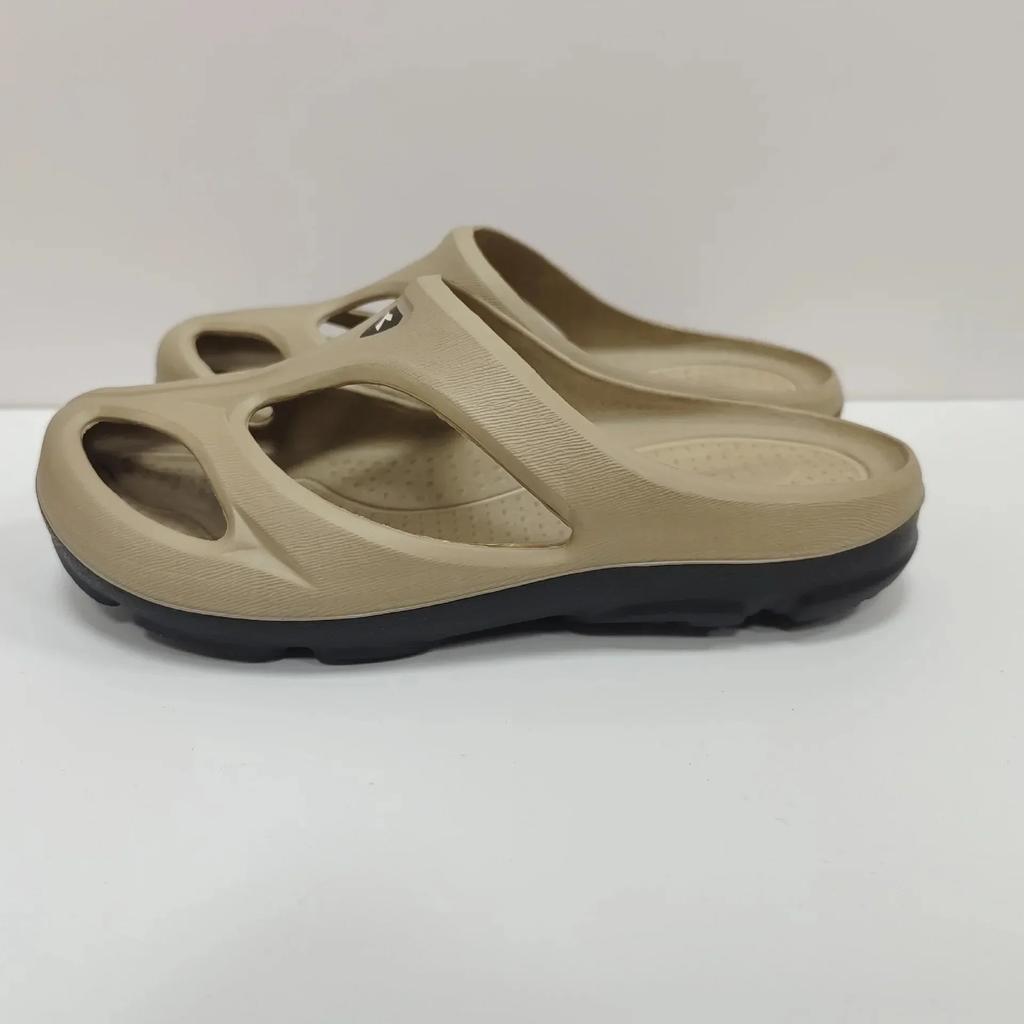 2025 New Breathable Thick Bottom Student Shoes Home Outer Wear Beach Shoes EVA Material Transpirable Sole And Strap 44 45