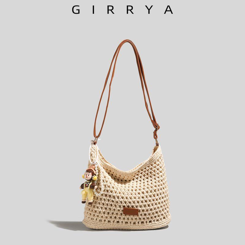 

Girrya Summer Woven Bag Women 2025 New Seaside Holiday Style Straw Bag Idle Style Shoulder Messenger Bag Creamy-white without pendant