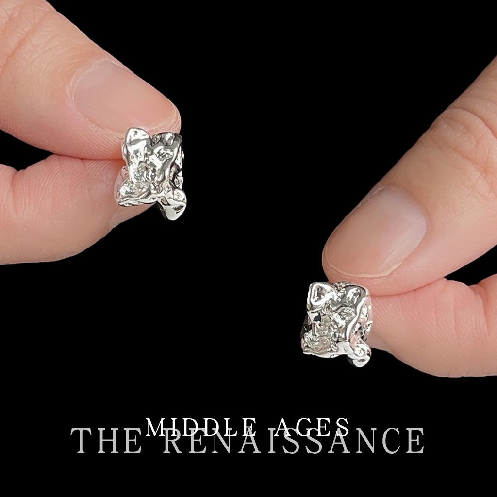 

Medieval style niche design irregular liquid texture stud earrings simple fashion earrings