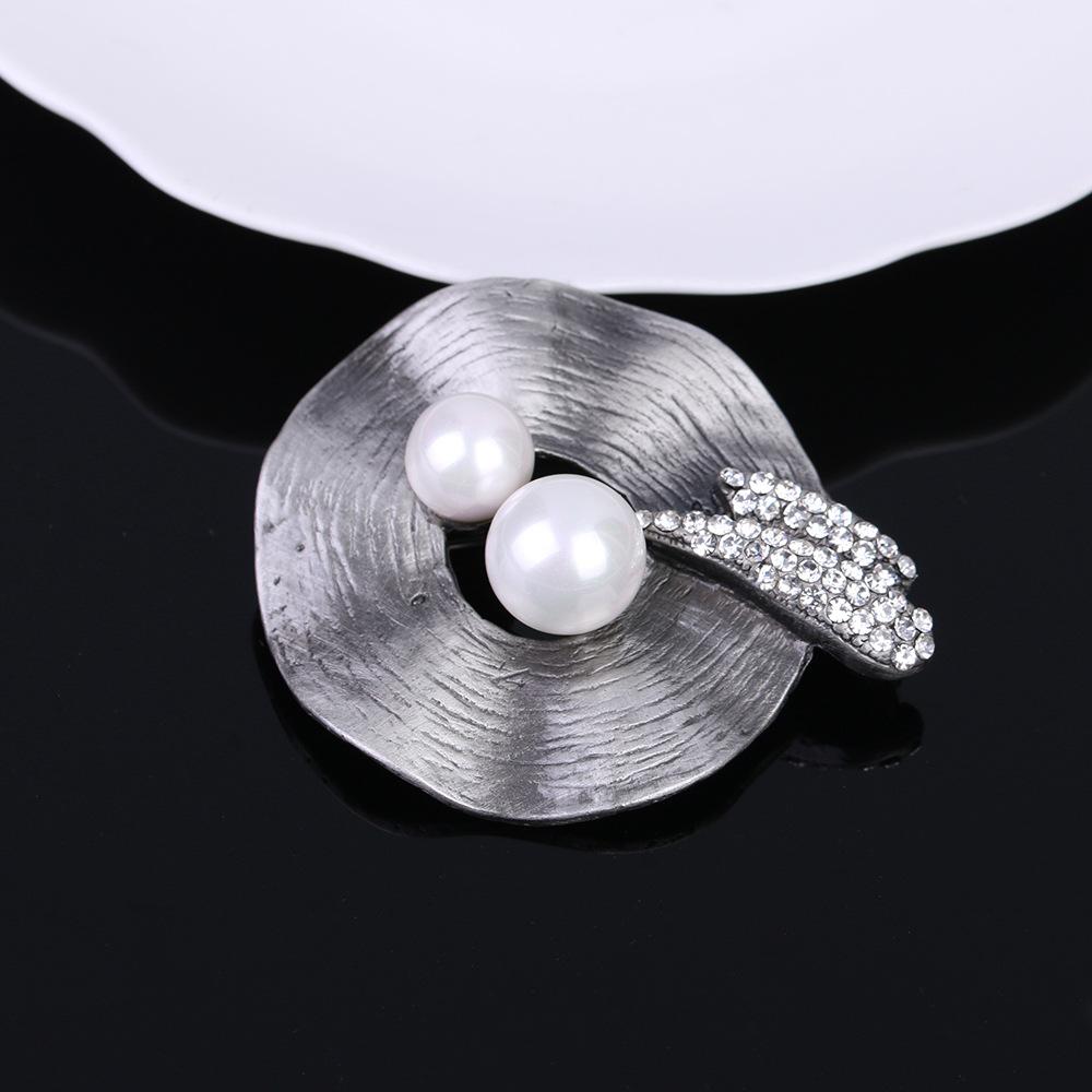 Vintage Alloy Brooch Premium Light Luxury Clothing Accessories Clothing Pins Jewelry Pearl Brooch