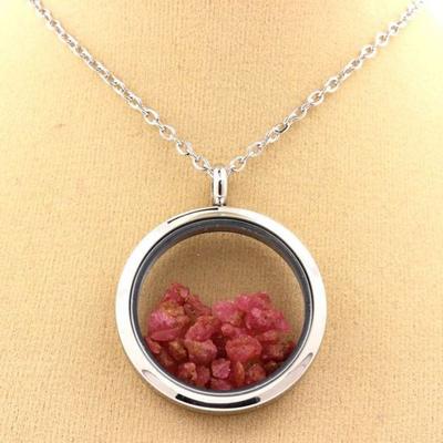 Stones and Minerals. Raw Spinel Necklace. 30 Mm Medallion Model. Color Silver.