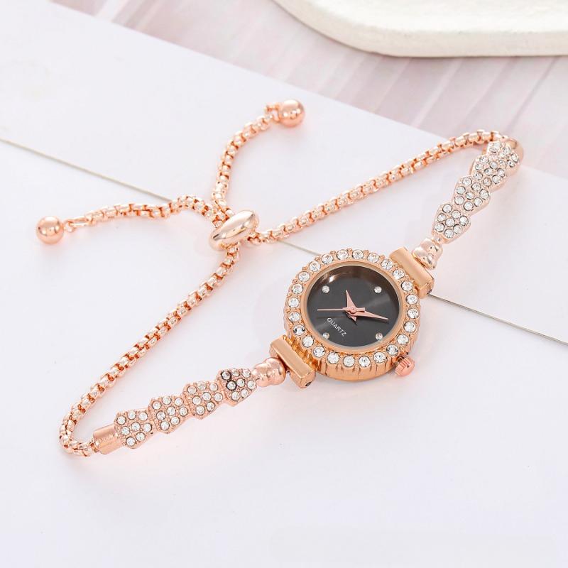 Fashion Diamond Round Women's Watch with Free Adjustment Bracelet Watch Women's Quartz Watch