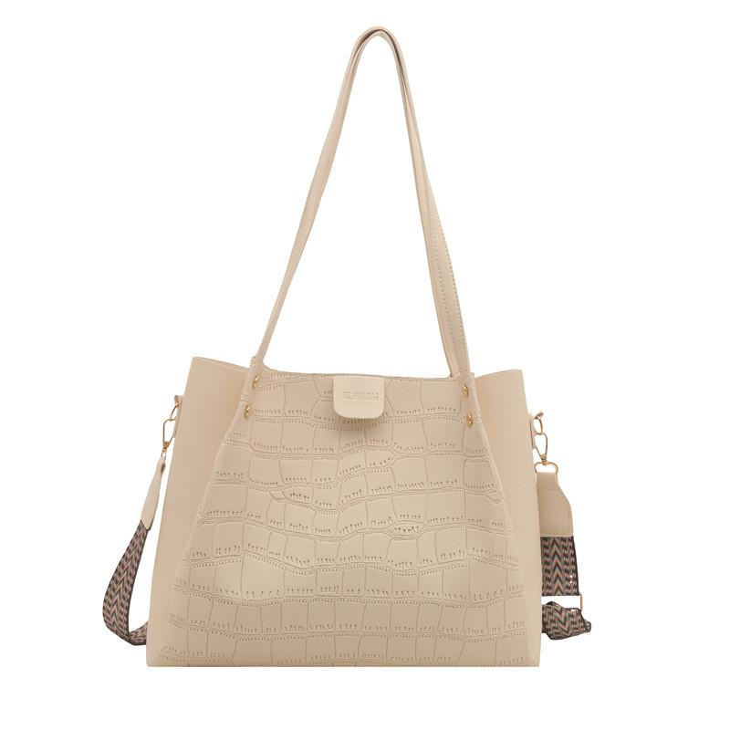 Fashion Bag For Women With Pu Material And Large Capacity For Daily Use