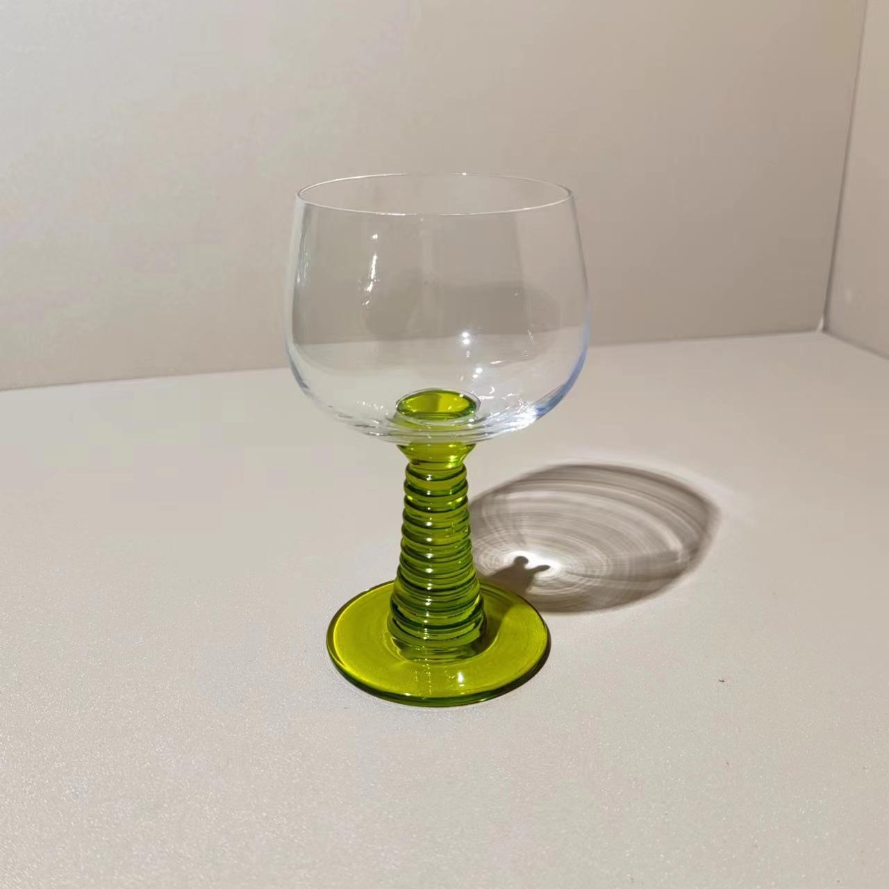 

French Vintage Screw Glasses Rod Wine Colored Red Whiskey Glass High Foot Champagne Cup Sweet Wine Bar Party Cups Accessories 201-300ml