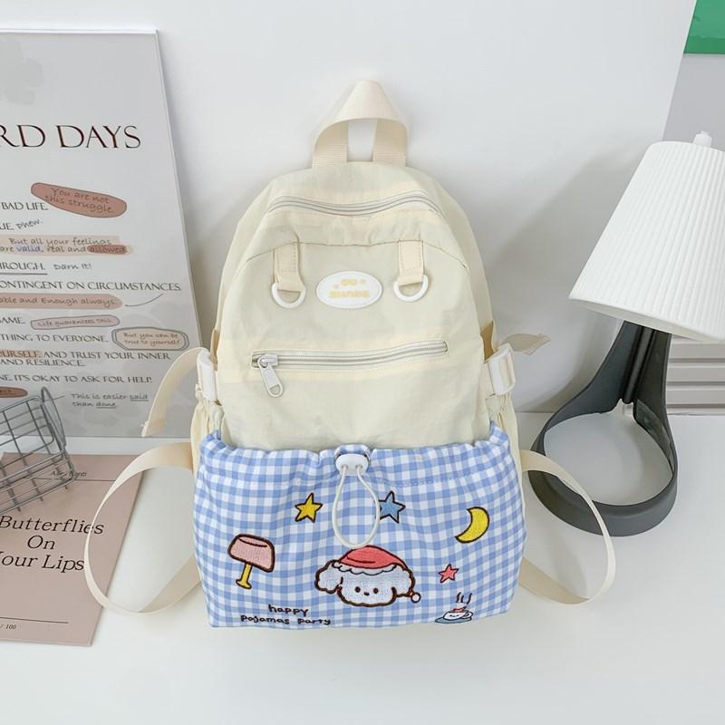 Cute and sweet backpack for women 2025 new high-value junior high school students traveling small backpack lightweight student schoolbag tide