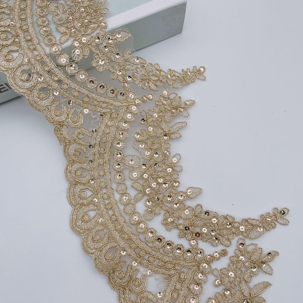 Gold Car Bone Lace Embroidered Wedding Dress Children'S Fashion Accessories, Handmade Veil Jewelry, Width 17Cm