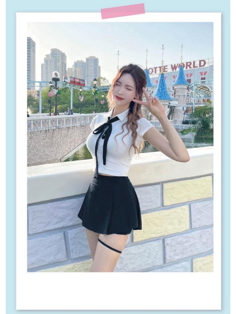 Dongdaemun Women's High Waist Slimming A-Line Skirt Pants