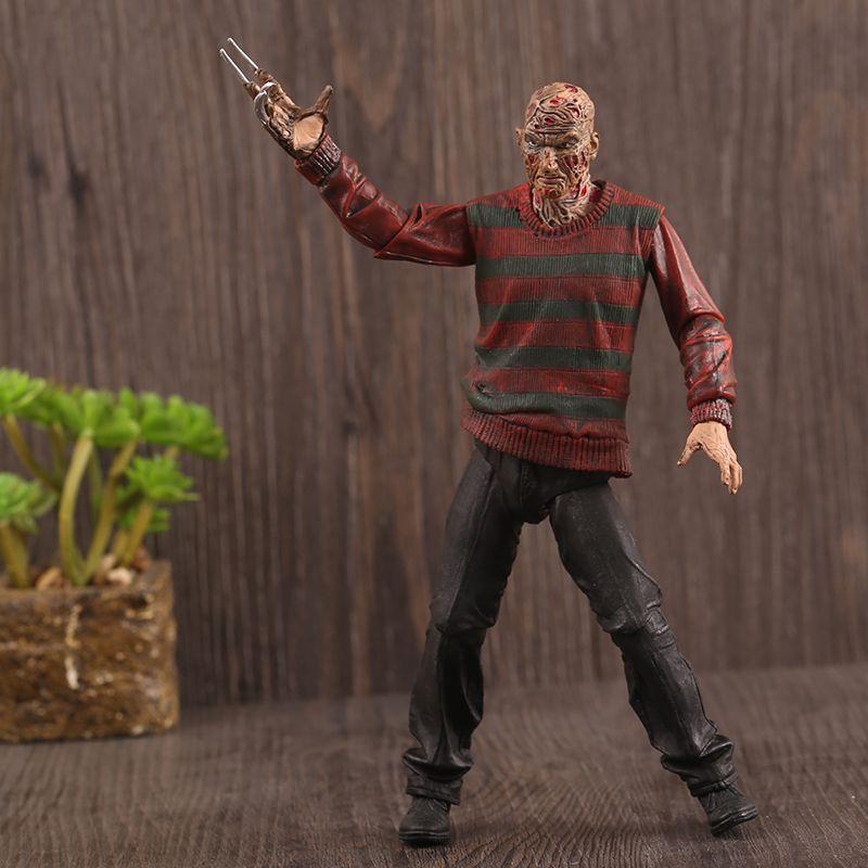 Ultimate Freddy Krueger 7" Action Figure Premium Nightmare On Elm Street Collectible