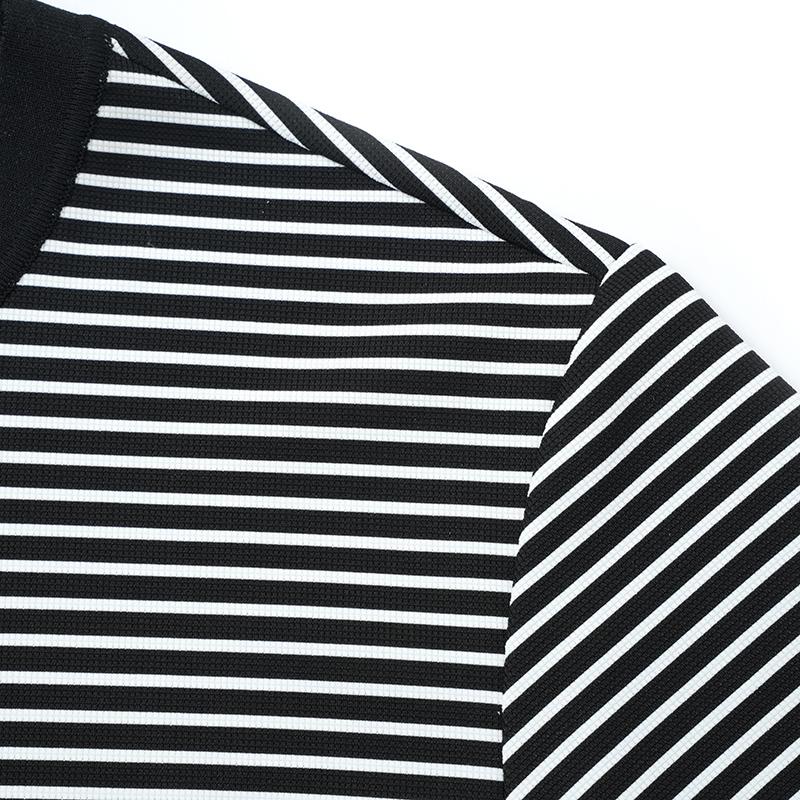 Classic Stripe Ice Silk High Elasticity Men's Summer Round Neck Short-sleeved T-shirt