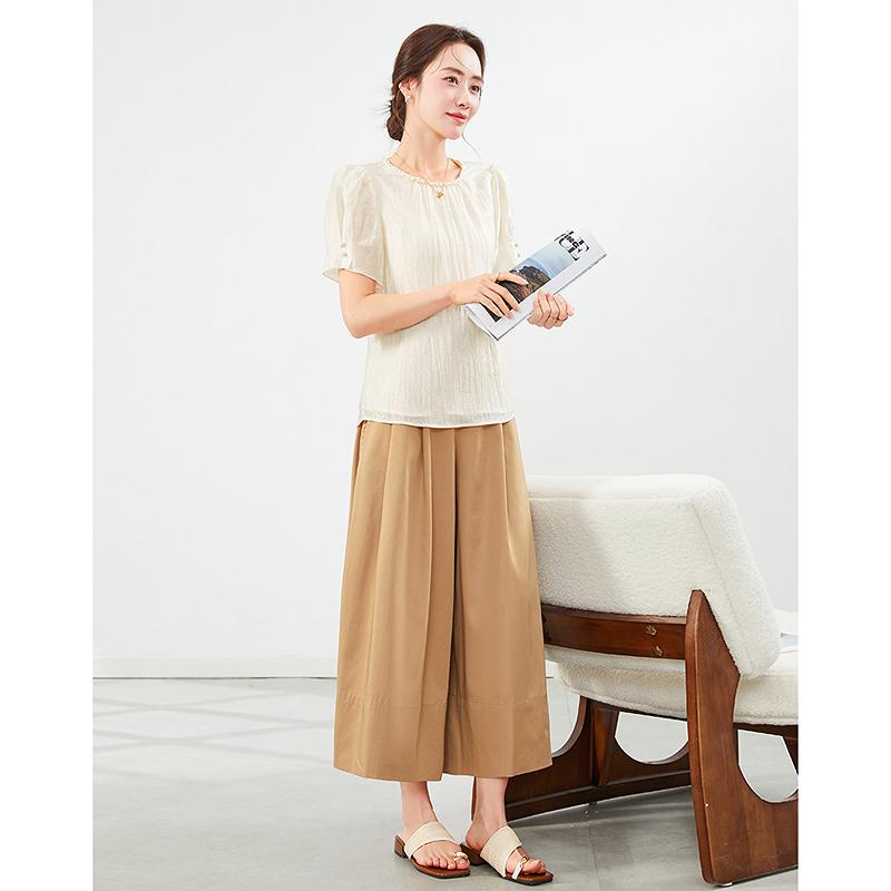 Elegant and slim round neck beaded short sleeved shirt, mini top