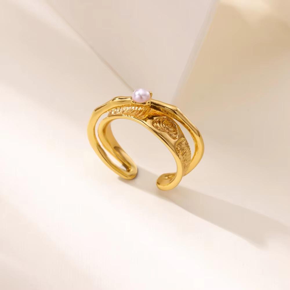 Fashion Wind Moon Butterfly Titanium Steel Ring K Gold Plated Pearl Inlaid Geometric Women's Hand Jewelry