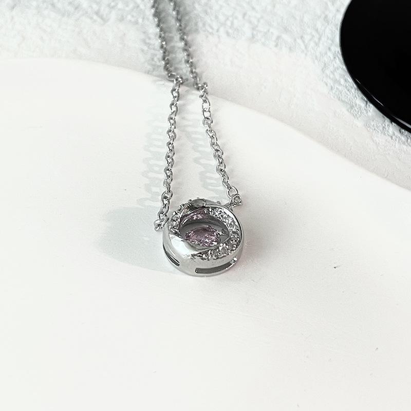 Full Of Diamonds Zircon Classic Mobius Ring Three Seconds Heart-Moving Necklace Women'S Light Luxury Niche High-End Sense Collarbone Chain