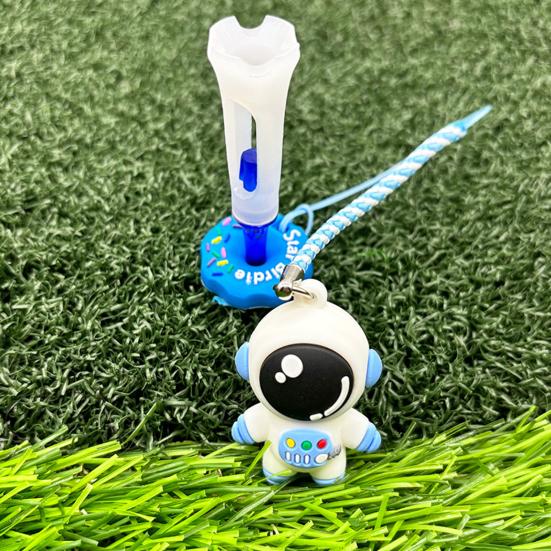 Plastic Anti Lost Golf Tee Hanger Cartoon Astronaut Golf Tee Ring with Strap for Men Women Loss Prevention Tee Holder for Golf Enthusiasts