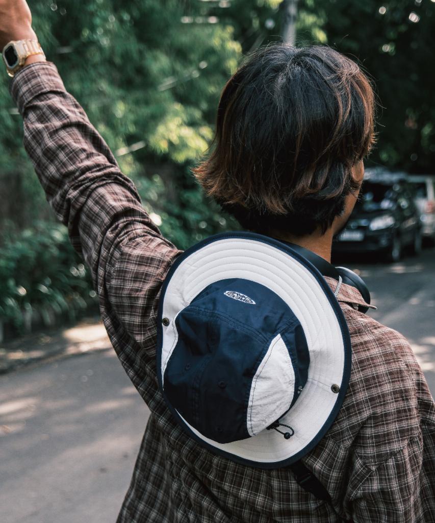 Geulinweibeu Surf-Hat Shelter [Sailor White]