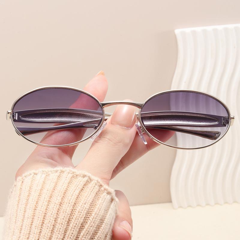 New European and American sardines metal glasses legs sunglasses fashion oval small frame sunglasses trendy sunglasses big name