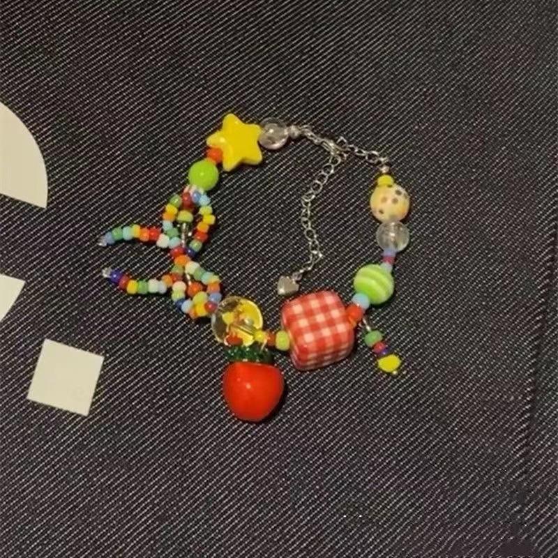 

Apple Paradise dopamine colored apple star beaded necklace new light luxury summer collarbone chain