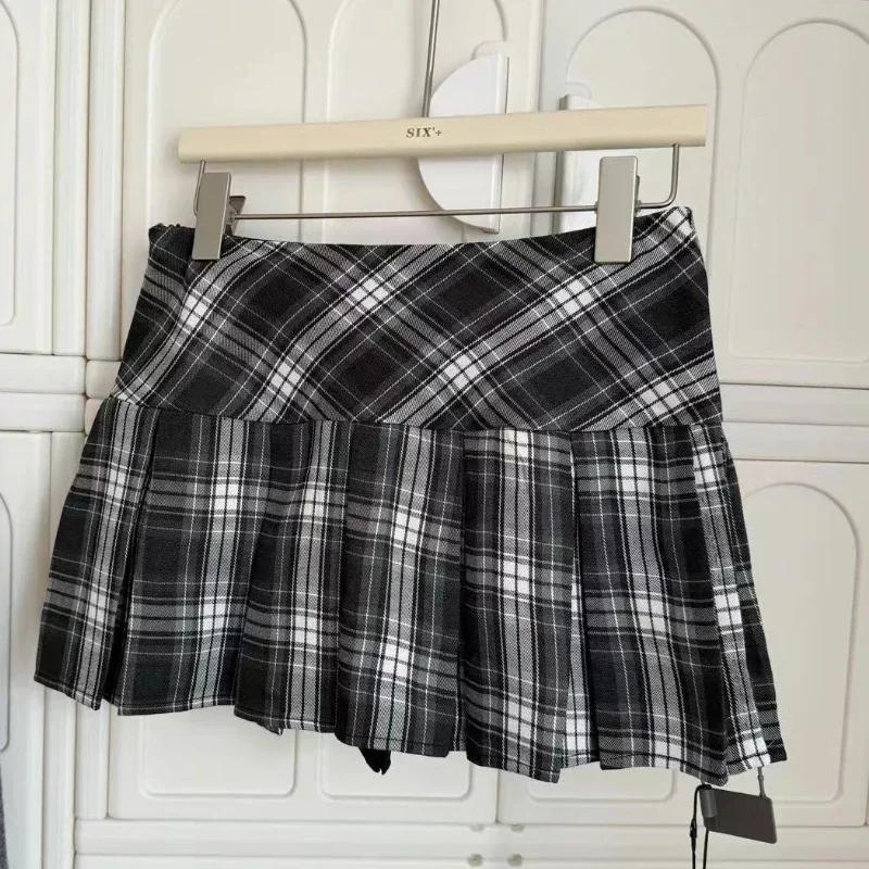 

Французский Ретро Элегантный Y2k Комплект из 3 предметов Женский Винтажный Однотонный Свитер с Длинным Рукавом + Кружевной Повседневный Жилет + Клетчатая Шикарная Юбка Осень 2024 XL чёрный