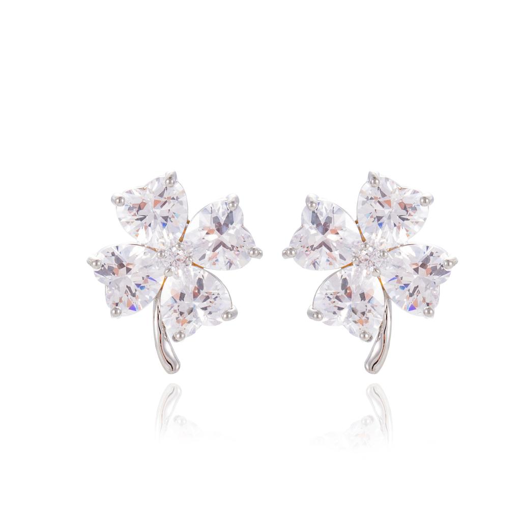 Four-leaf Clover Stud Earrings Elegant Floral Earrings Zircon-embellished Simple and Stylish Earrings