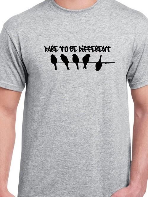 

Dare to be different T shirt Tee Birds 2XL