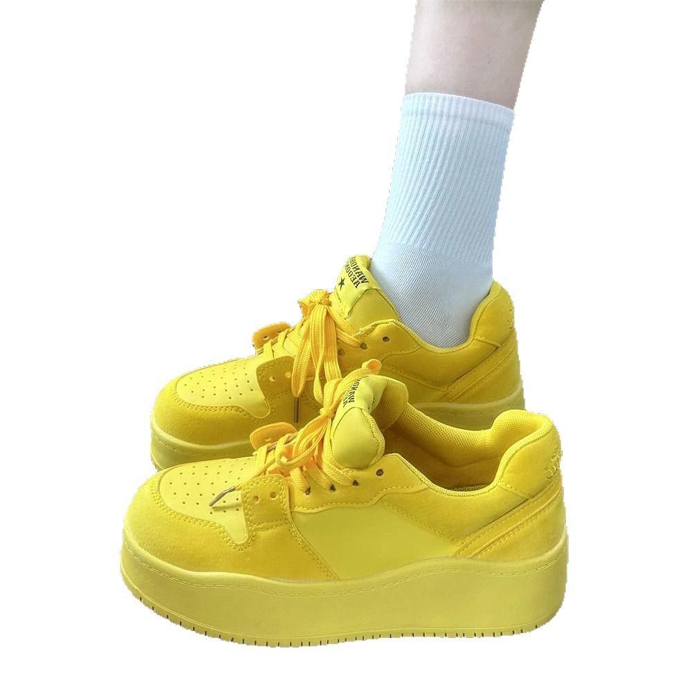 Internet celebrity explosion yellow board shoes women 2025 new autumn dopamine platform heightening casual shoes ins trendy women